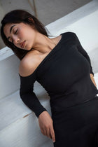 The Sleek One-Shoulder