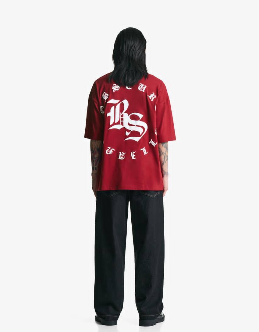 Oversized red t-shirt